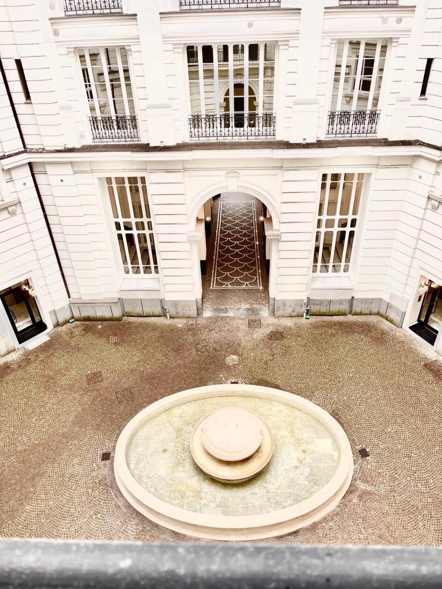 Piazza Amore Napoli Luxury Apartment Nel Cuore Di Napoli Exterior photo